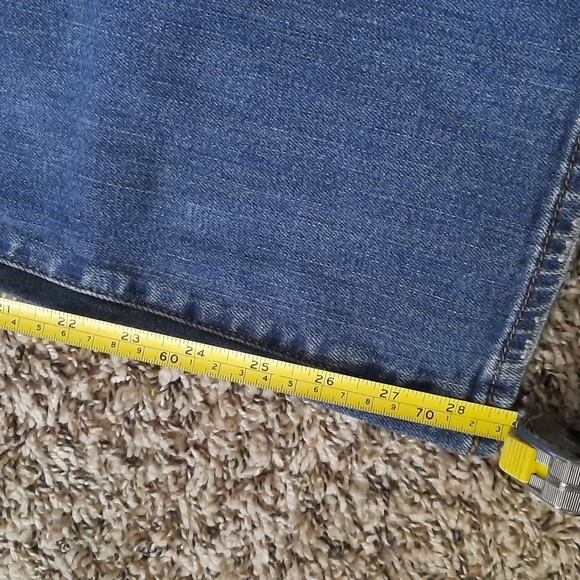 Lucky Brand Lola Bootcut Jeans - Picture 12 of 13